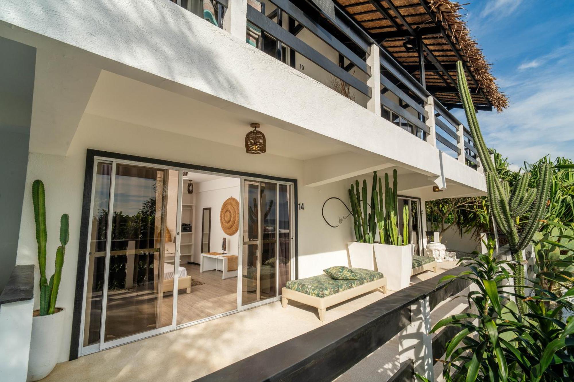 Blanco Beach Resort Malapascua Exterior photo