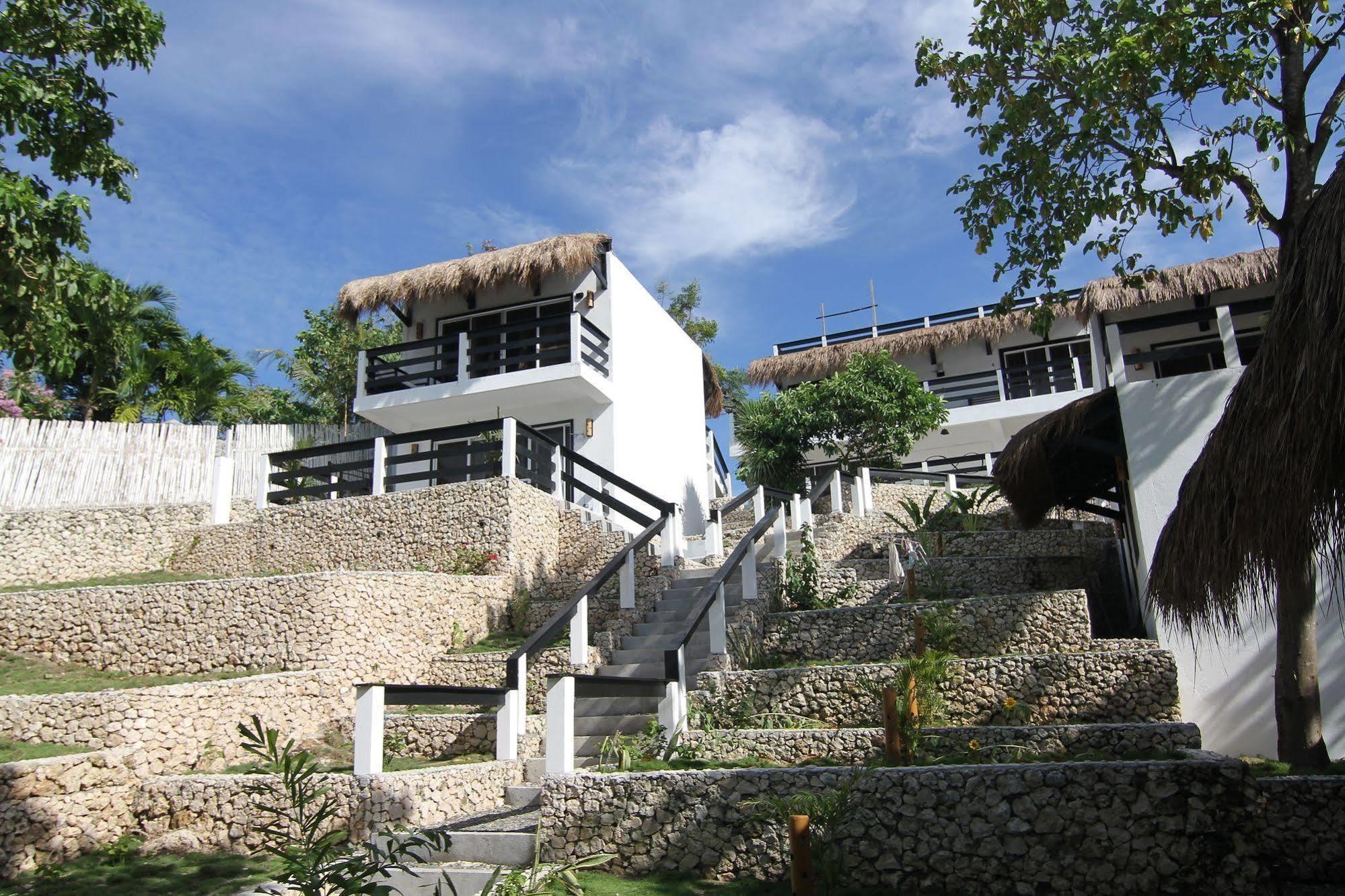 Blanco Beach Resort Malapascua Exterior photo