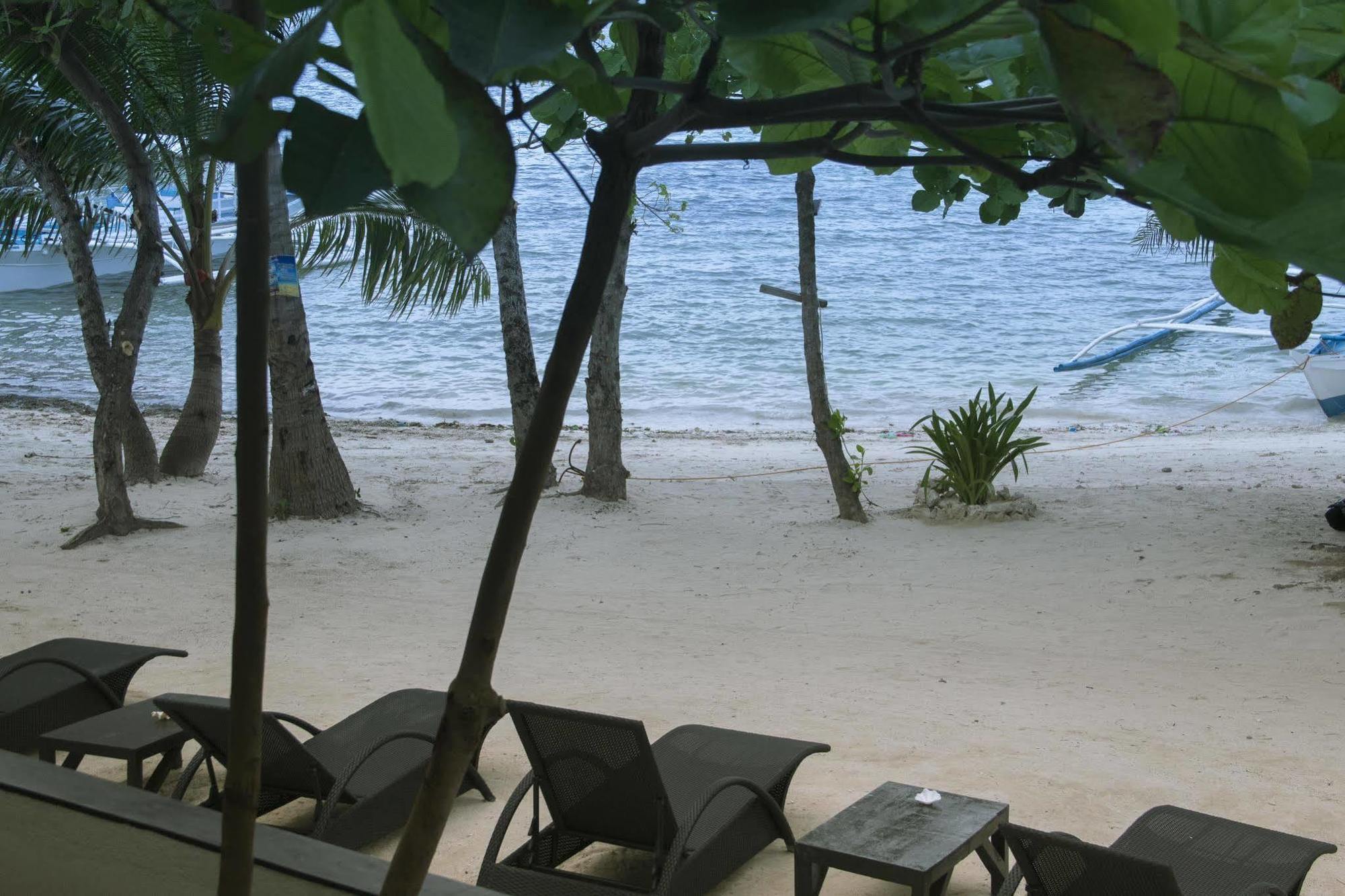 Blanco Beach Resort Malapascua Exterior photo